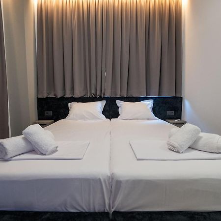 Euphoria Apartments ซารานเดอ ภายนอก รูปภาพ