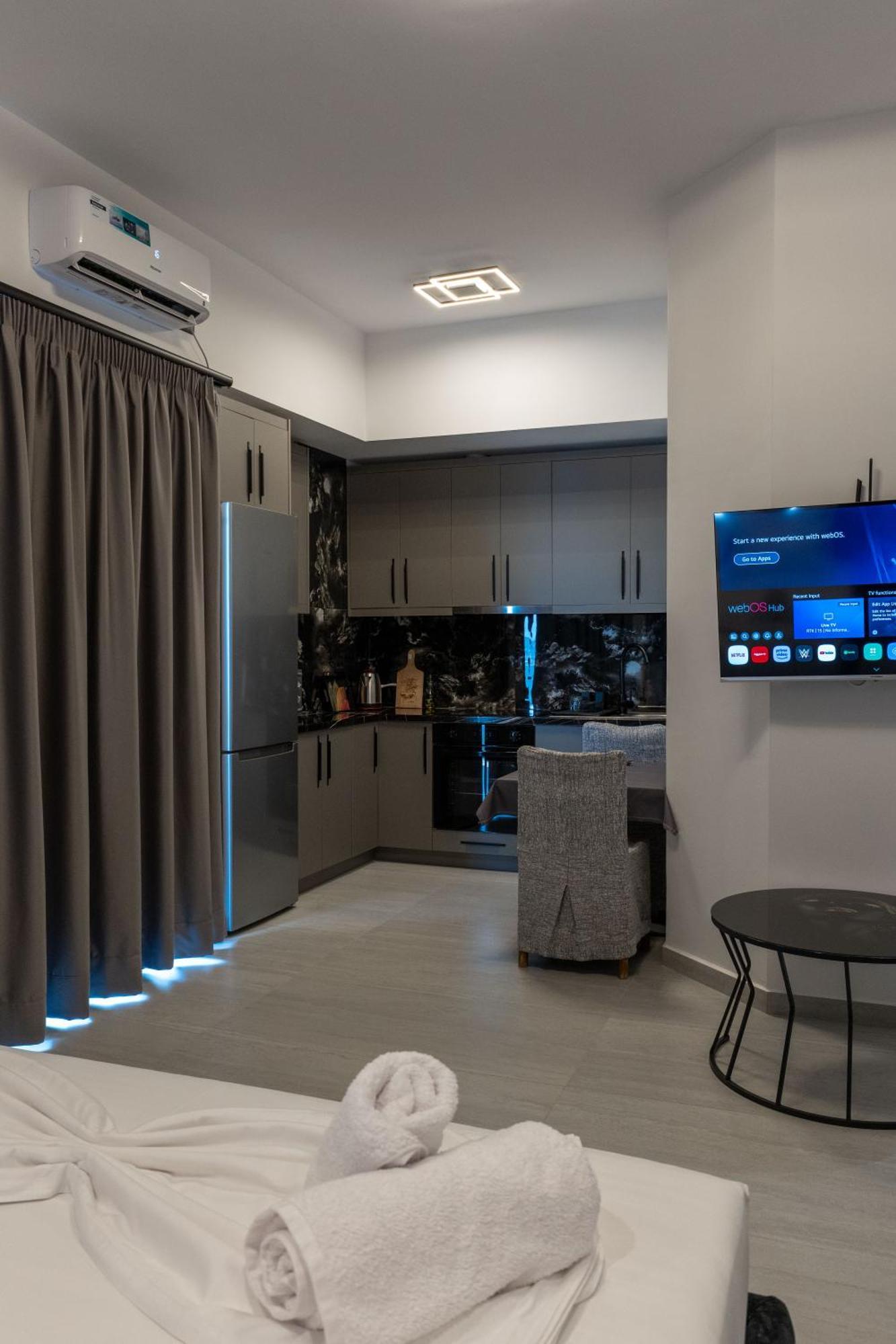 Euphoria Apartments ซารานเดอ ภายนอก รูปภาพ