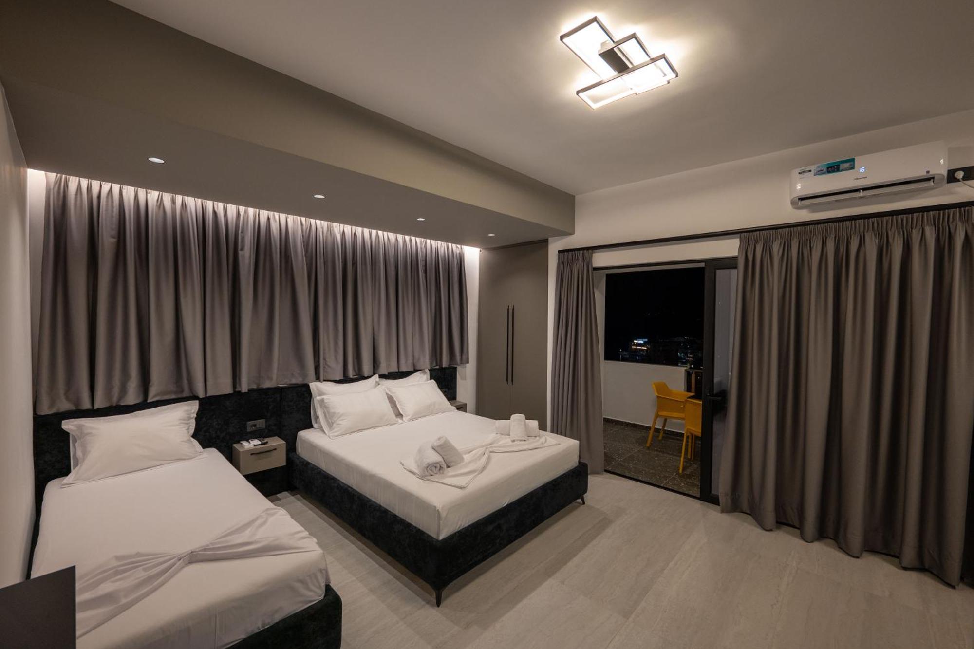 Euphoria Apartments ซารานเดอ ภายนอก รูปภาพ